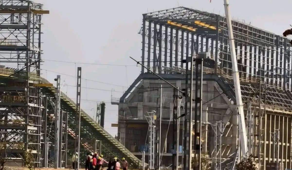 अमिलिया कोल माइंस हादसा: क्रेन बेल्ट टूटने से 1 मजदूर की मौत, 1 घायल