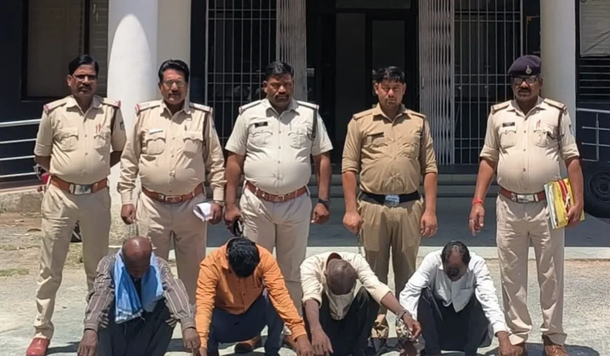 चितरंगी पुलिस ने इनामी हत्याकांड का किया पर्दाफाश, 05 आरोपी गिरफ्तार।