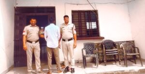 सिंगरौली पुलिस की बड़ी कार्रवाई : अवैध कोडिन सिरप के साथ आरोपी गिरफ्तार