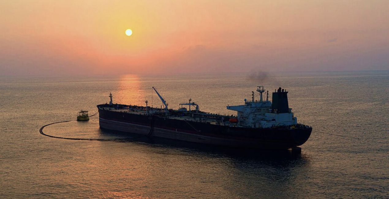 Strait of Hormuz खुला : ईरान का बड़ा ऐलान, तेल कीमतों में 10% गिरावट