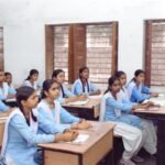 🎓 “मास्टर जी” बने कलेक्टर : स्कूल में पढ़ाया पाठ, सपनों को दी नई उड़ान