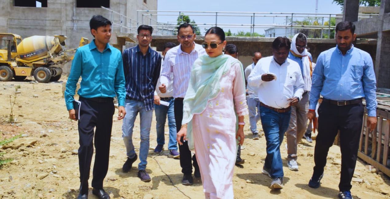Singrauli News : अमृत-1 योजना के तहत STP कार्यों का आयुक्त ने किया निरीक्षण, एक माह में तीनों सीवरेज प्लांट चालू करने के निर्देश