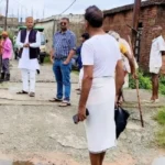 सिंगरौली में भारी बारिश से वार्ड 38 में जलभराव, पार्षद अनिल वैश्य मौके पर पहुंचे; निकासी के दिए निर्देश