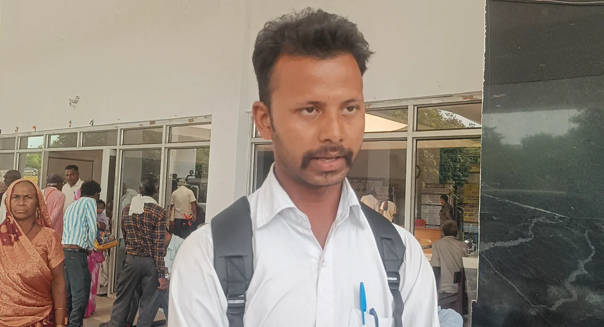 सिंगरौली: देवरी-1 में निर्माणाधीन लाइब्रेरी भवन की गुणवत्ता पर सवाल,कलेक्टर से जांच कराने की मांग