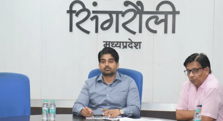 मुख्य निर्वाचन पदाधिकारी के निर्देश: पात्र मतदाताओं के नाम जोड़ने चलेगा विशेष अभियान