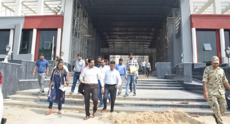 तियरा माइनिंग कॉलेज का कलेक्टर ने किया निरीक्षण, जल्द पूरा होगा फेज-1 का कार्य