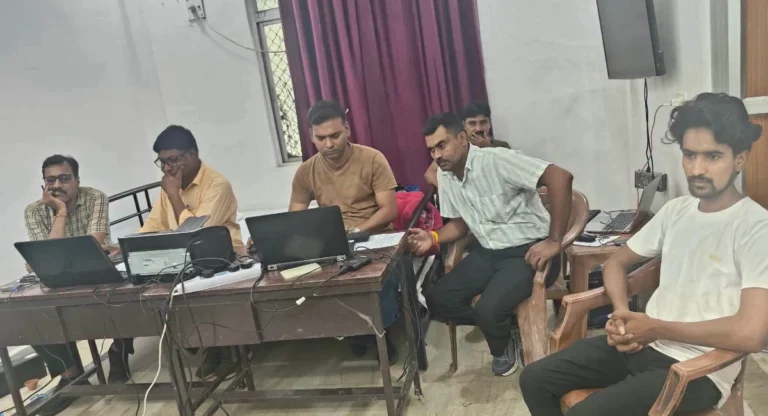 सिंगरौली में लोकायुक्त का शिकंजा, 4 हजार की रिश्वत लेते बड़ा बाबू पकड़ाया