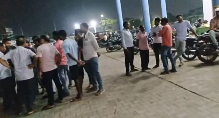 अज्ञात वाहन की टक्कर से बाइक सवार युवक की मौत